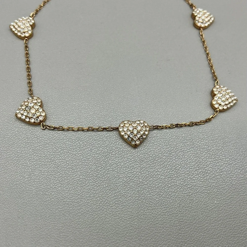 Michael Kors Bracelet Gold Tone Crystal Pave Heart Charm Chain Adjustable
